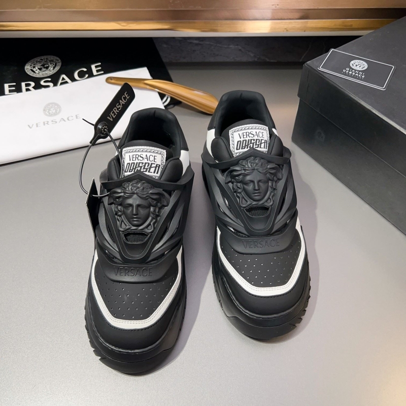 Givenchy Sneakers